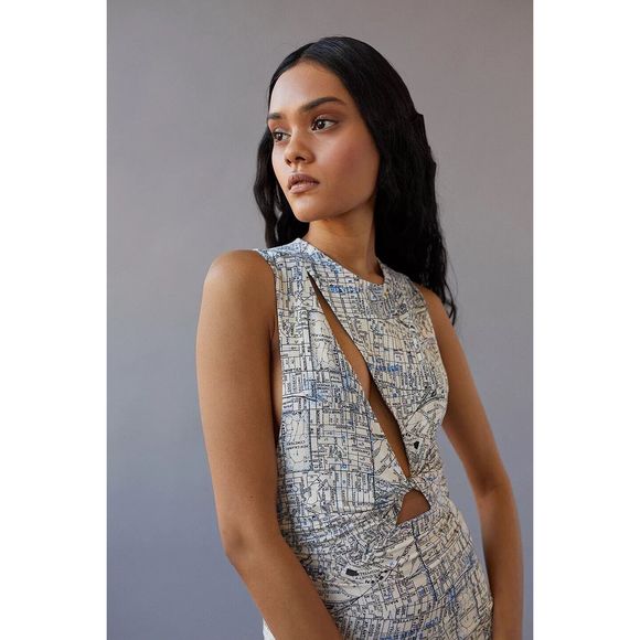 UO Amaya Printed Twist Front Bodycon Dress Size XS. B25 - Picture 3 of 7